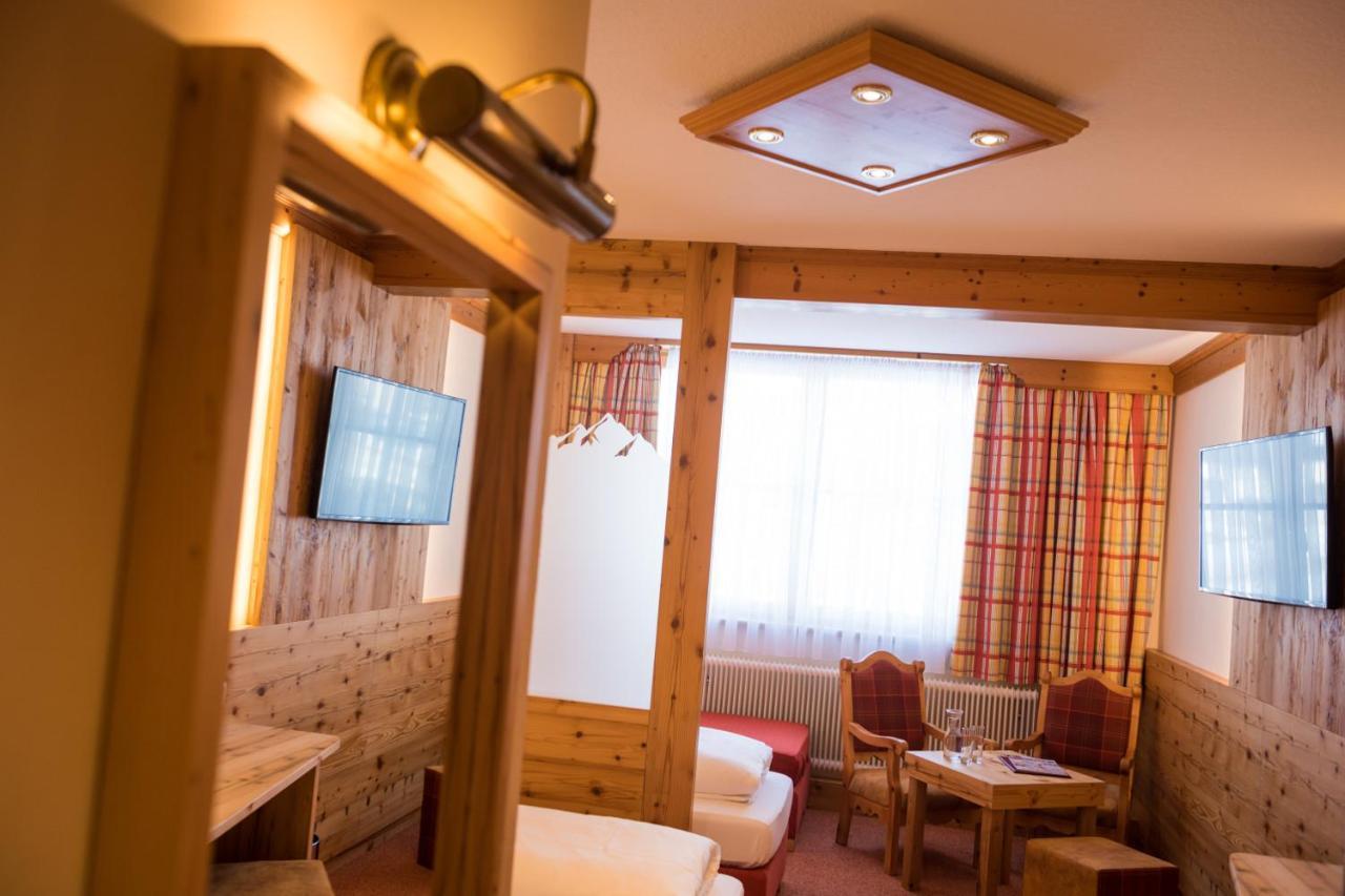 אוברטאורן Hotel Garni Haus Tyrol מראה חיצוני תמונה