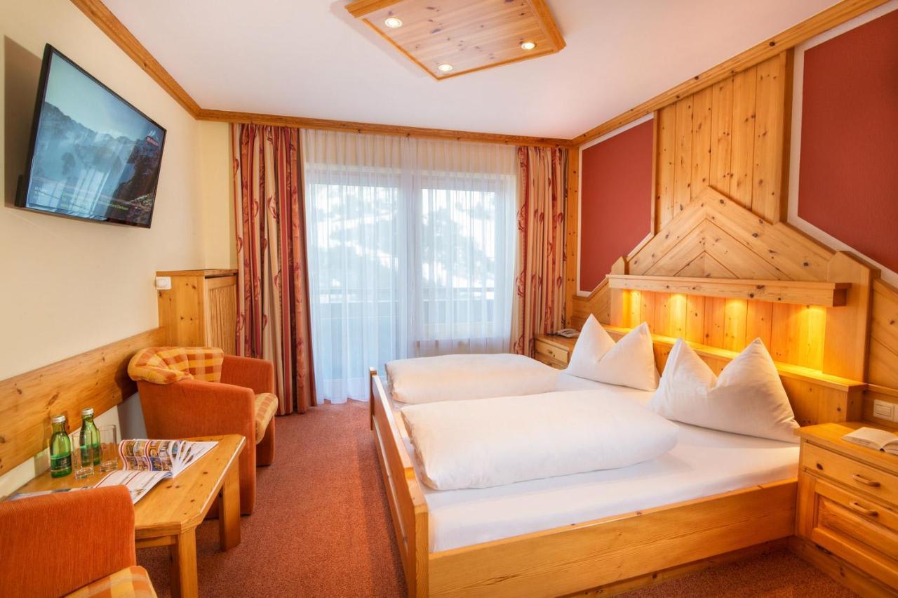 אוברטאורן Hotel Garni Haus Tyrol מראה חיצוני תמונה